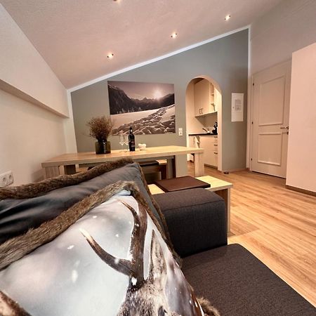 Zentrum Appartements Lorenzin Gaschurn Buitenkant foto