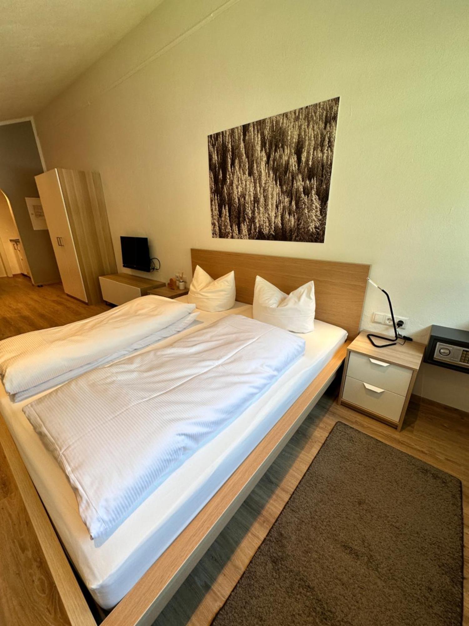 Zentrum Appartements Lorenzin Gaschurn Buitenkant foto