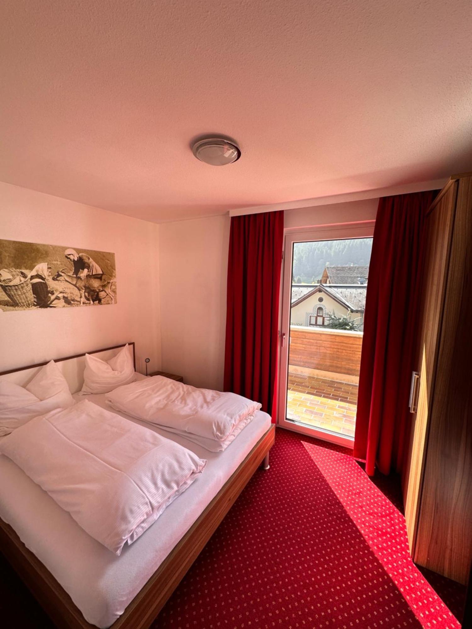 Zentrum Appartements Lorenzin Gaschurn Buitenkant foto